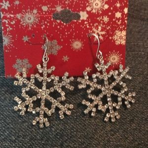 Kohl’s Snowflake Earrings